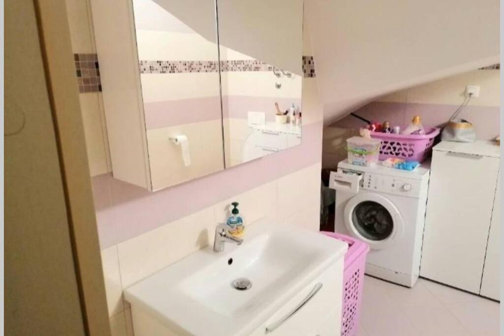 Apartment Zorika Near The Beach Πούλα Εξωτερικό φωτογραφία
