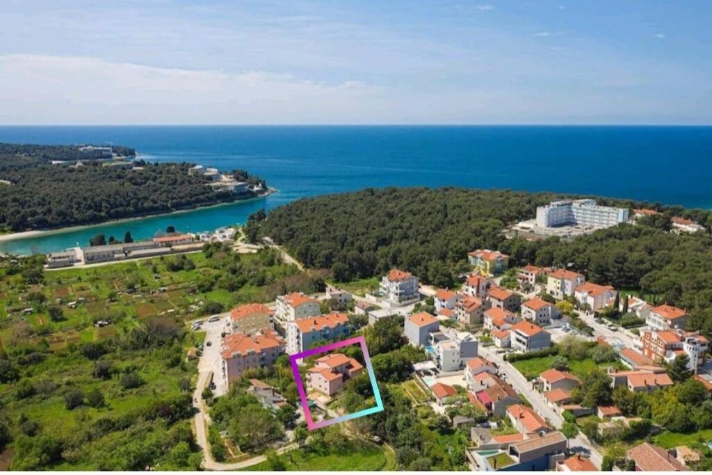 Apartment Zorika Near The Beach Πούλα Εξωτερικό φωτογραφία